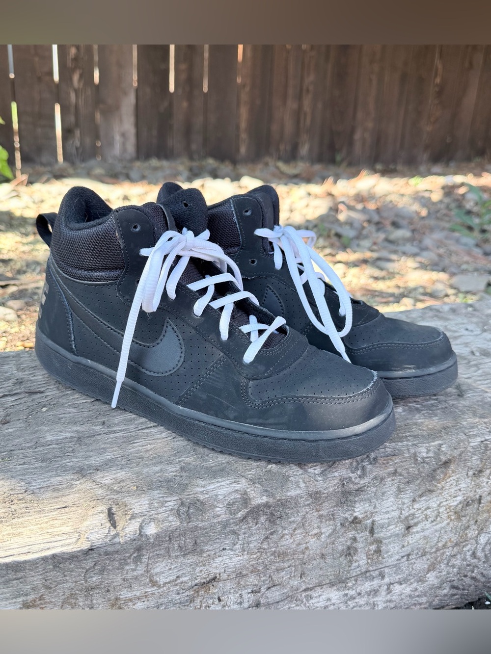 Nike Boys Court Borough Mid Black